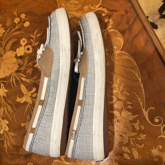 Women's Striped Blue and White Keds Boat Shoes, Size 9 - Picture 3 of 5